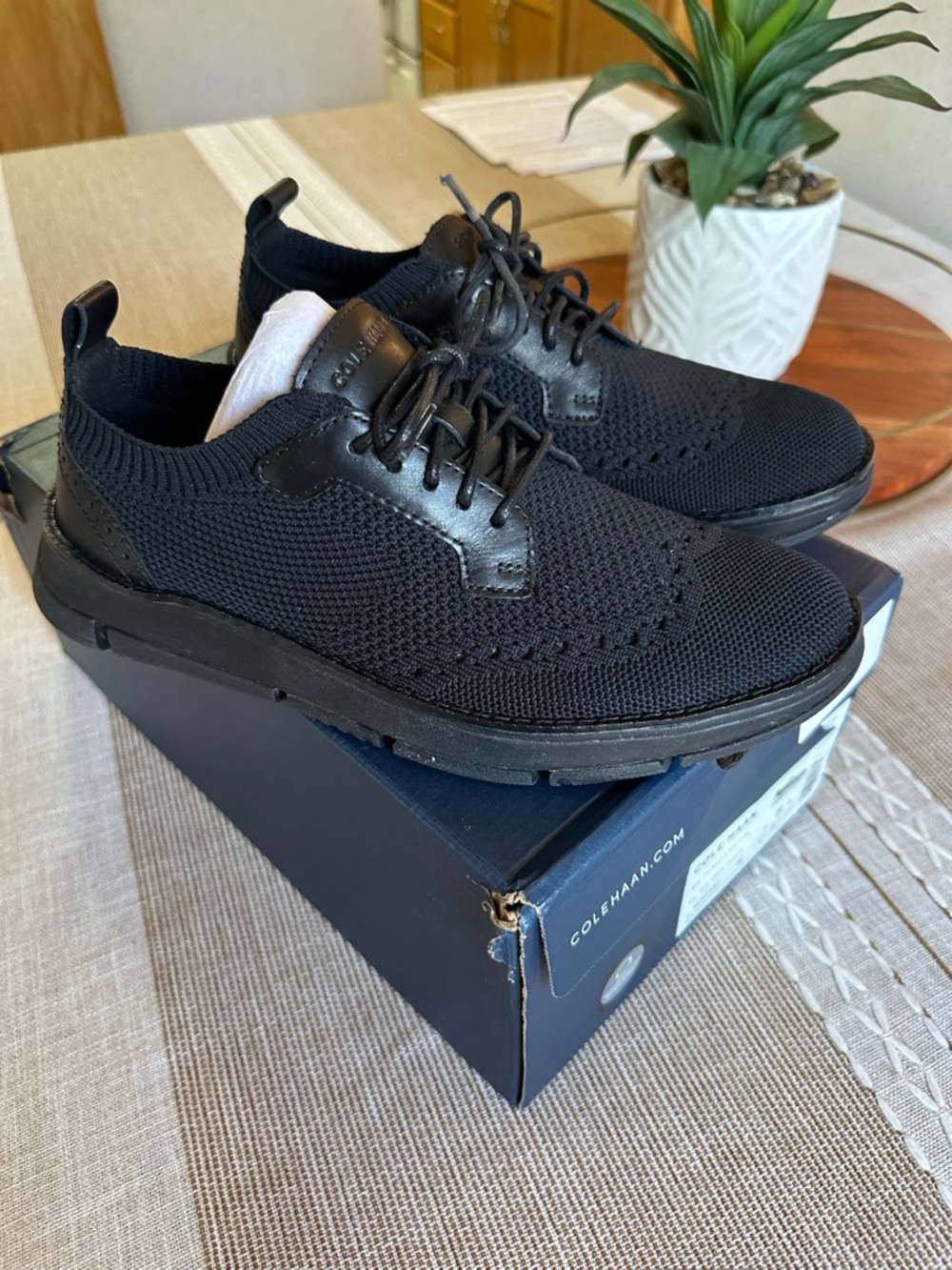 Cole Haan Black Zerogrand Rella Stitchlite Knit Oxfords womens 8